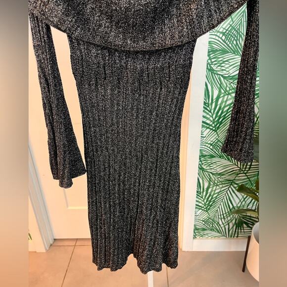 KEEPSAKE The Label Metallic Off the Shoulder Knit Midi Dress Size Small - Picture 3 of 8